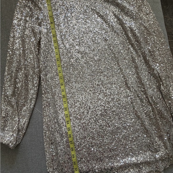 Steve Madden Sequin Long Sleeve Shift Minidress - Picture 9 of 10